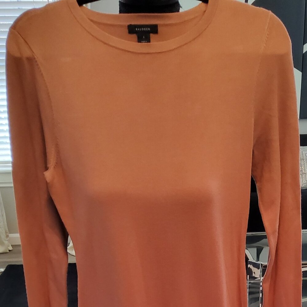 NWOT HALOGEN Size S Knit Dress w Long Sleeves and Asymmetric Hem